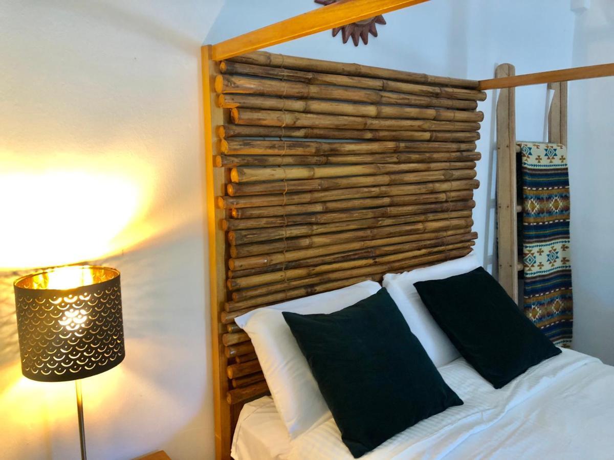 Nautilus Lodge Puerto López Екстериор снимка