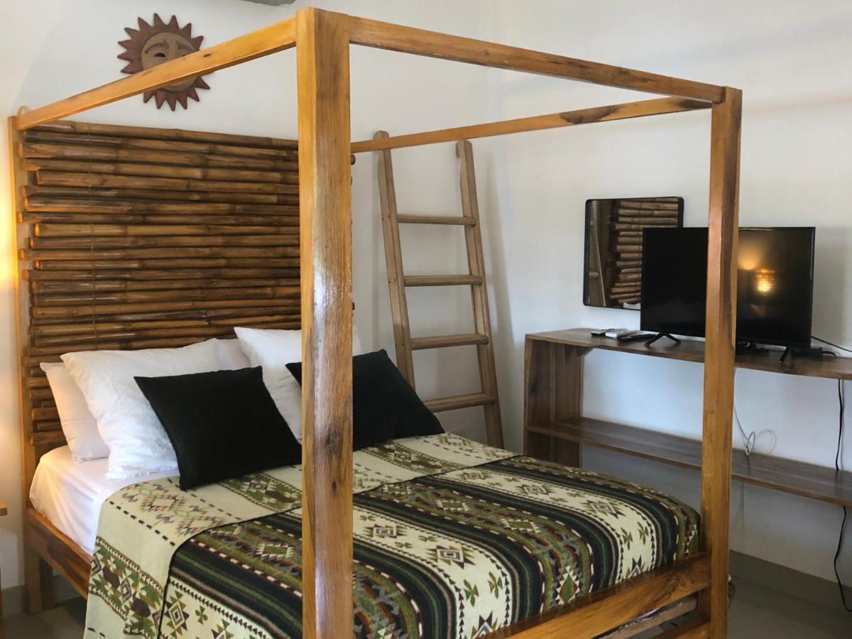 Nautilus Lodge Puerto López Екстериор снимка