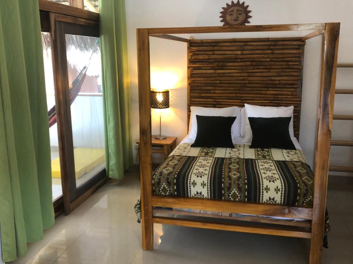 Nautilus Lodge Puerto López Екстериор снимка