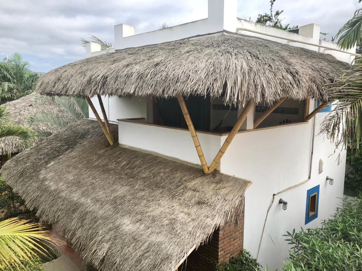 Nautilus Lodge Puerto López Екстериор снимка