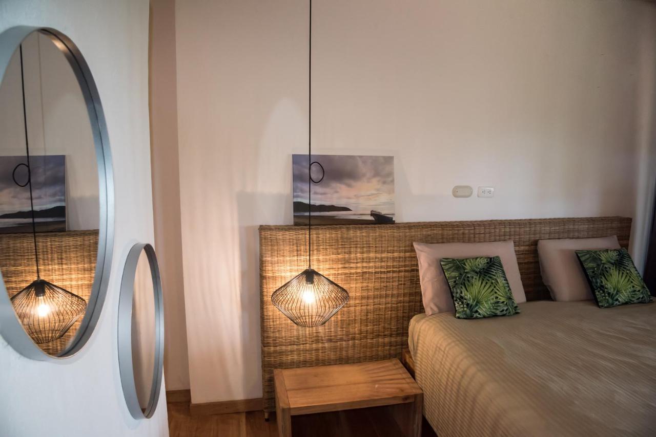 Nautilus Lodge Puerto López Екстериор снимка