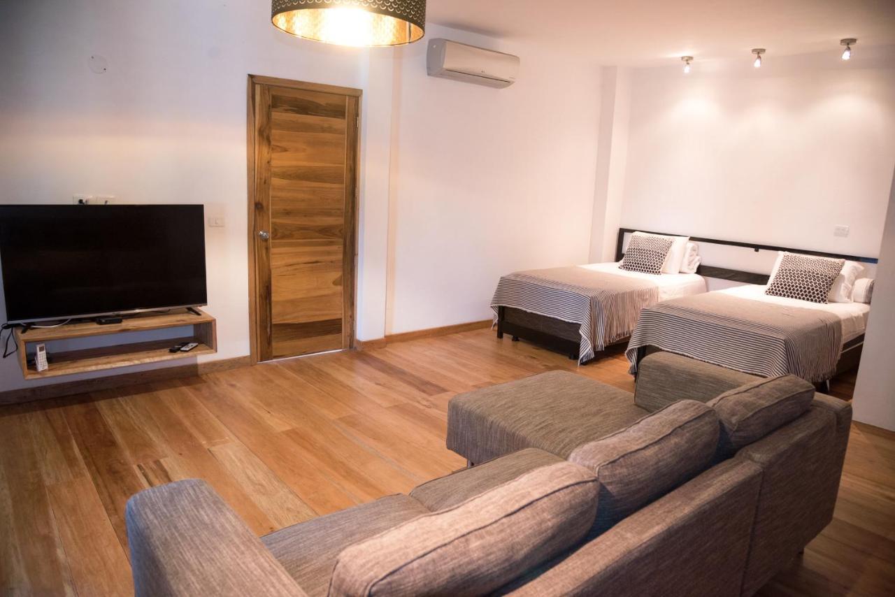 Nautilus Lodge Puerto López Екстериор снимка