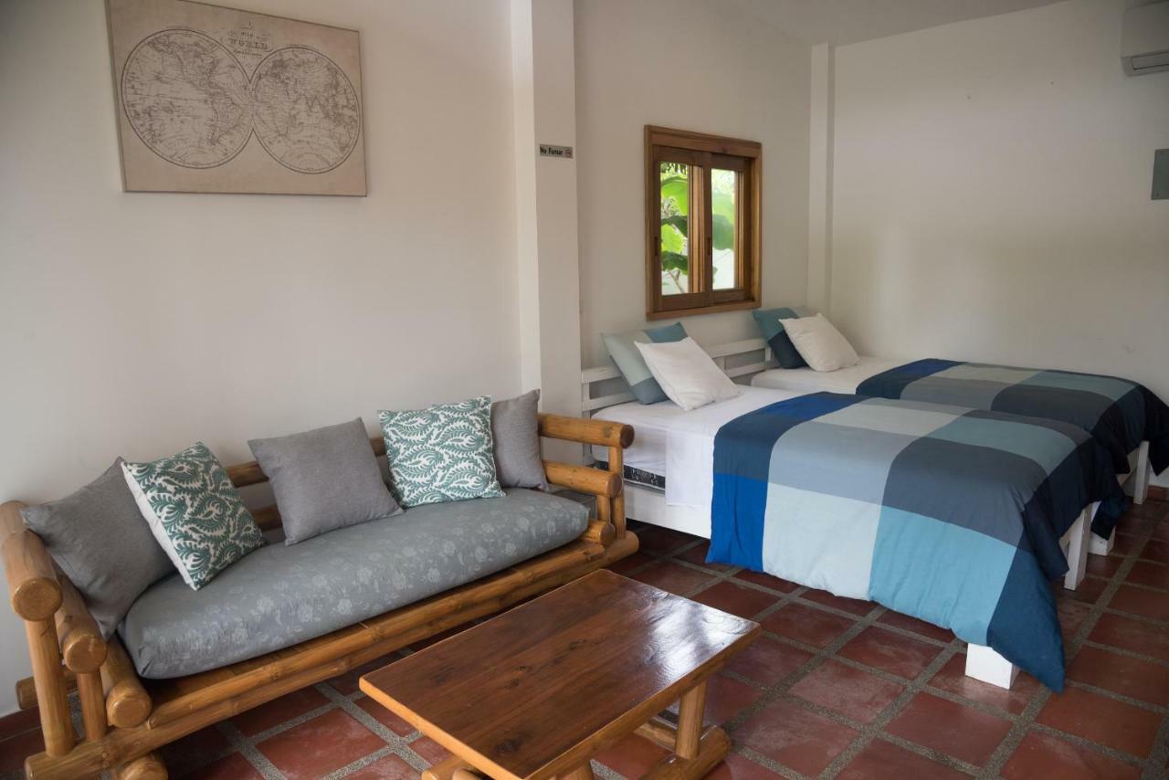 Nautilus Lodge Puerto López Екстериор снимка